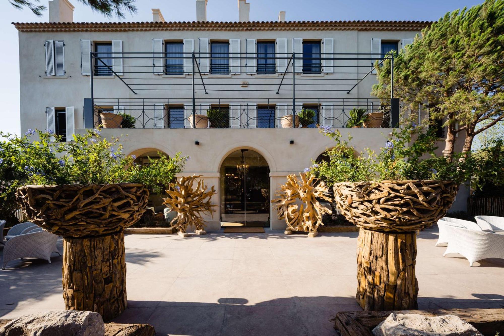 Hotel Le Hameau Des Pesquiers & Spa, Curio Collection By Hilton 5*