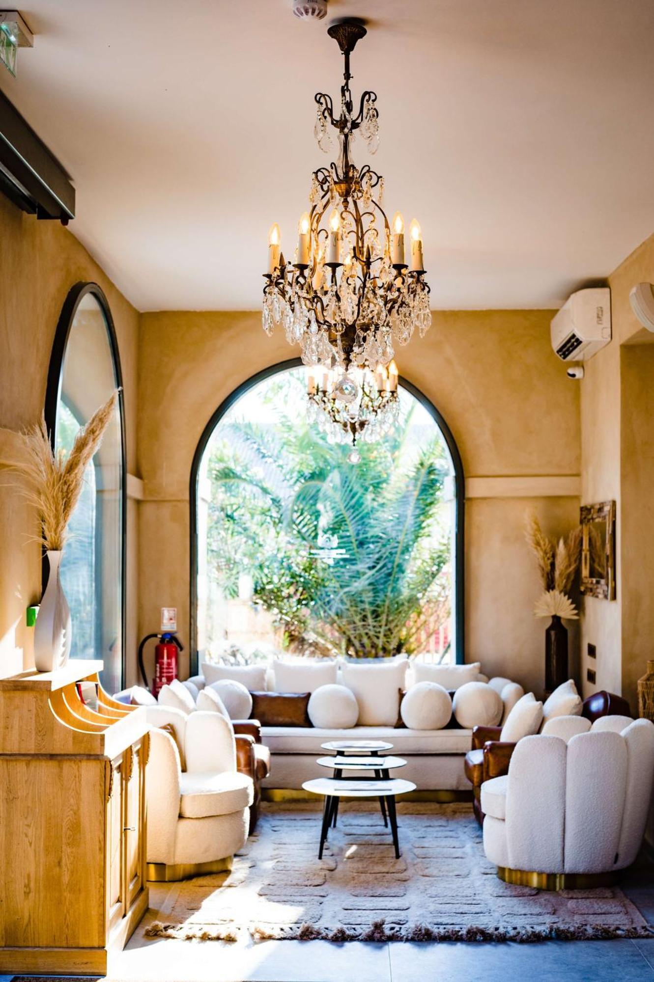 Hotel Le Hameau Des Pesquiers & Spa, Curio Collection By Hilton